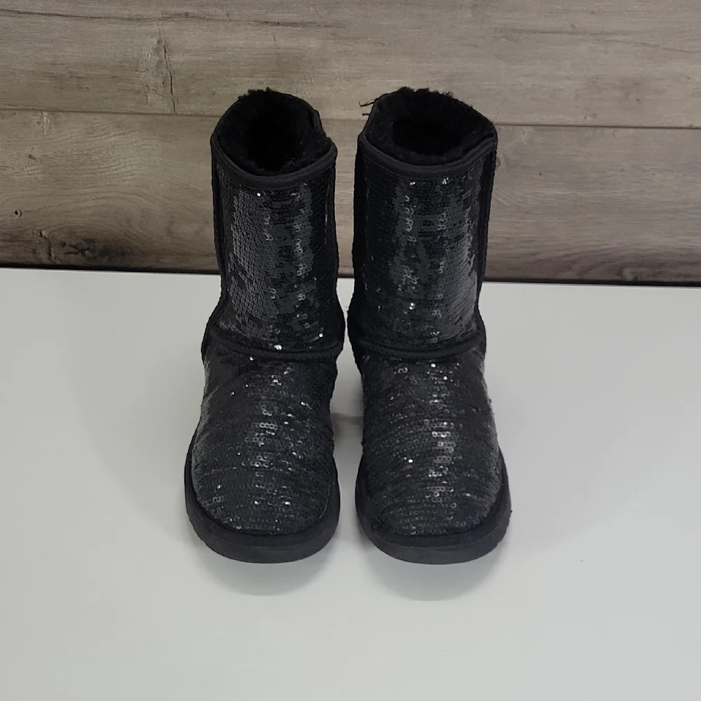 UGG Black Sequin Winter Boots Sz 7